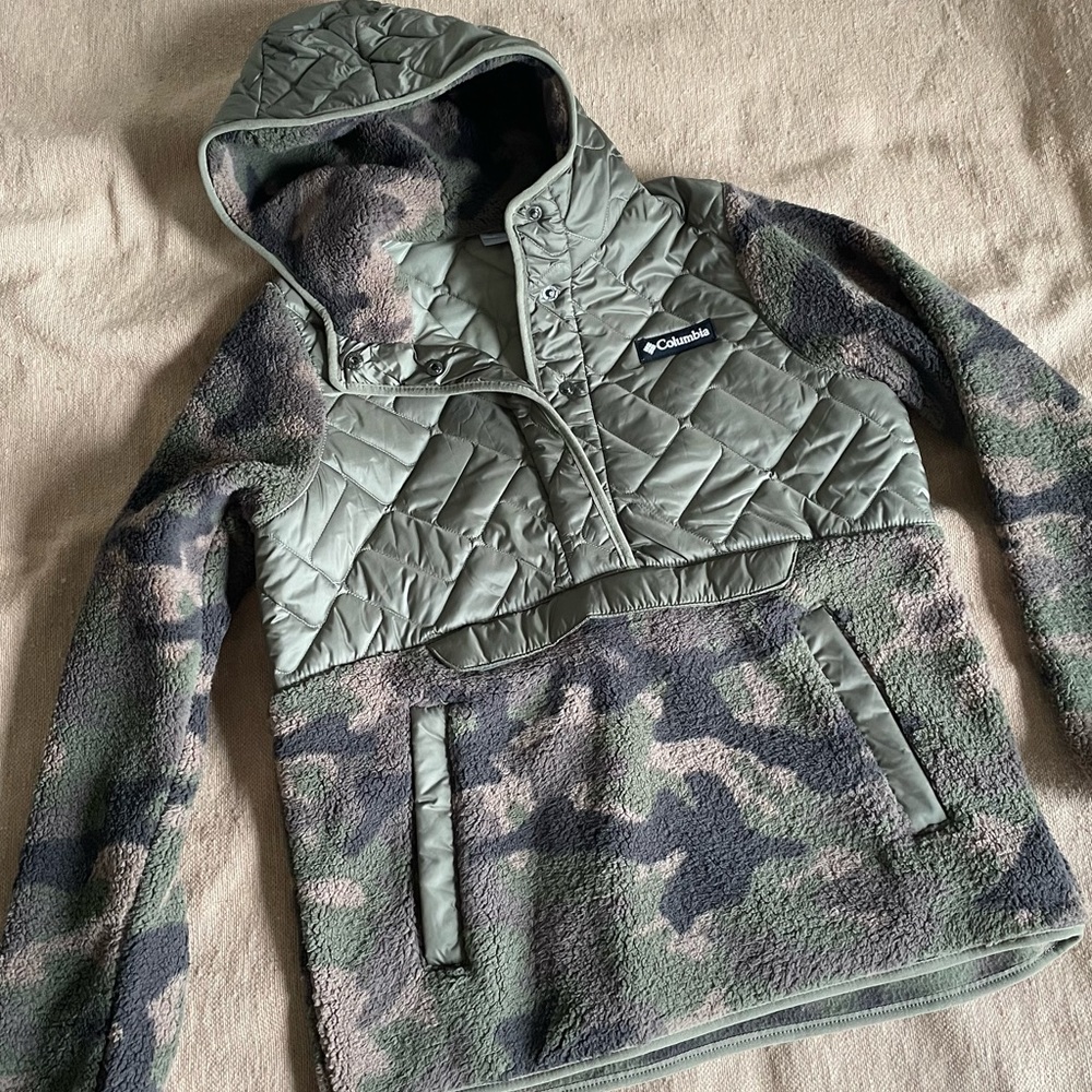 Columbia Army Camo Fleece